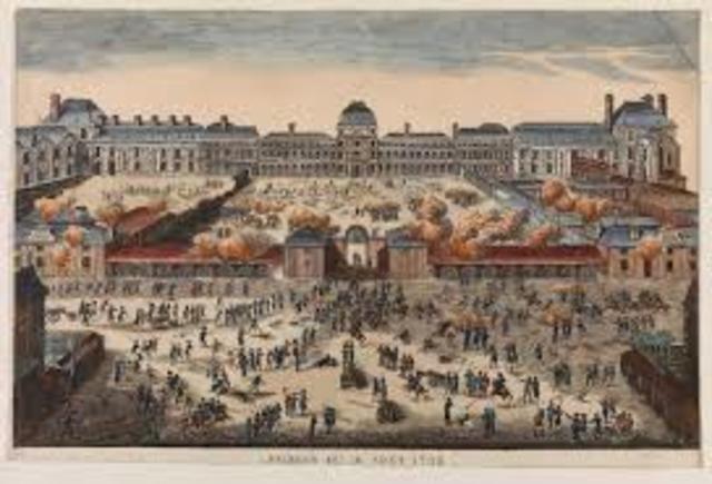 27,000 people savaged attack the palace