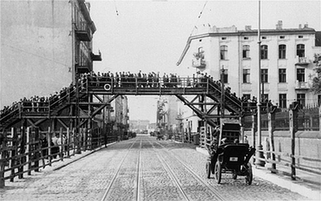 Lodz Ghetto Sealed Off