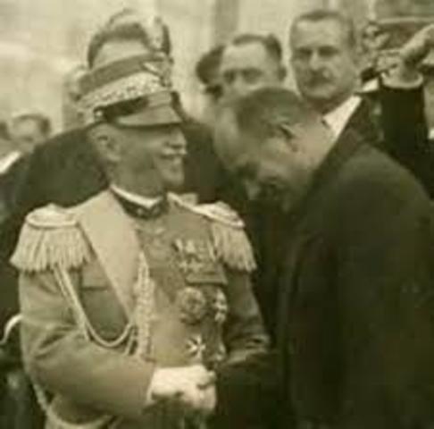 Italy surrenders, Mussolini dismissed as Prime Min.