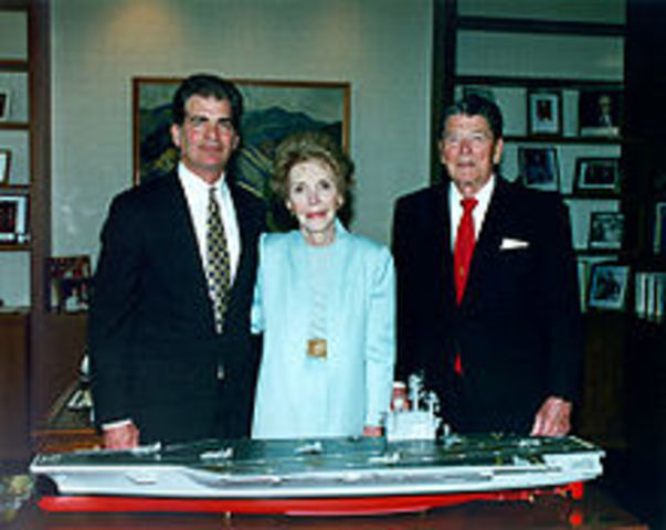 Ronald Reagan arrives to power