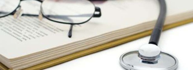 La Comisión Millis  en EUA, publica el informe “la educación graduada de los médicos”
