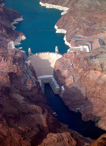 Presa Hoover
