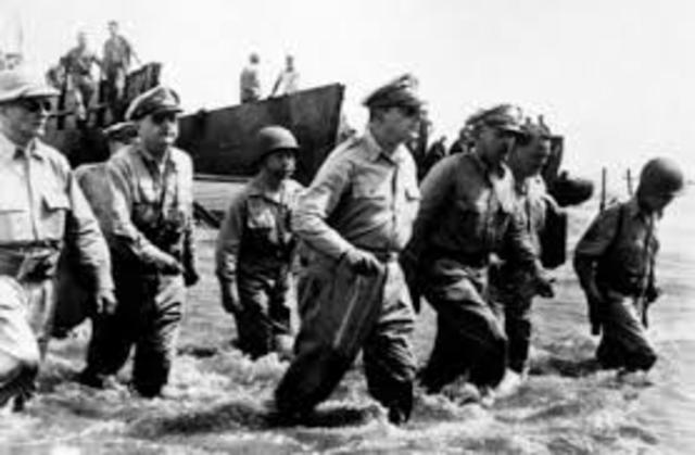 US forces return to recapture the Philippines