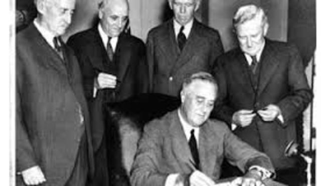 United States imposes draft