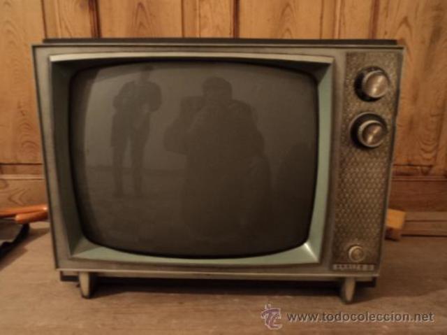 TELEVISOR MODELO ZENITH