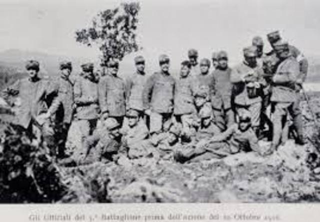 Italiak gerran sartu