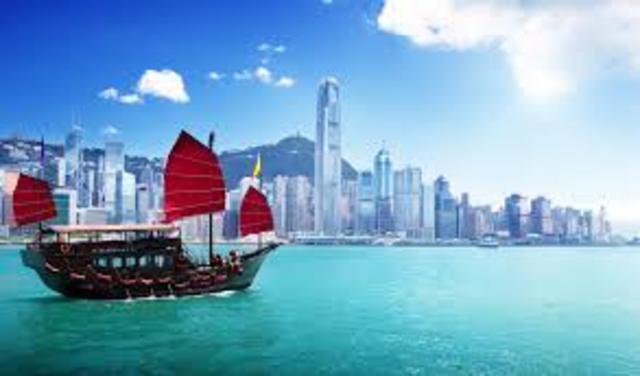 Chapitre 15 - Ils prennent un bateau pour aller a Hong Kong