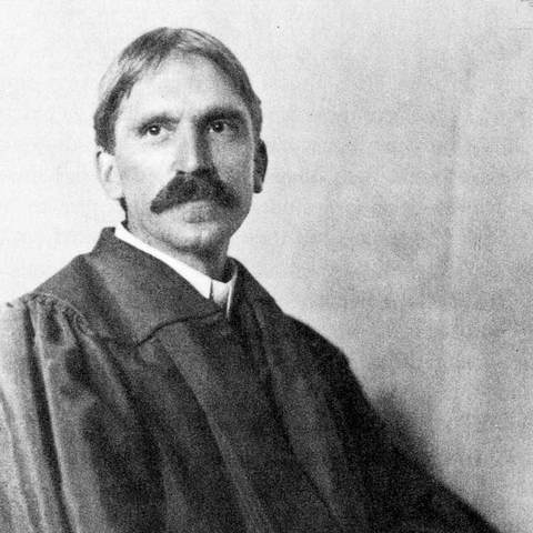 John Dewey (1859-1952). "Interacción entre un ser humano y su entorno"