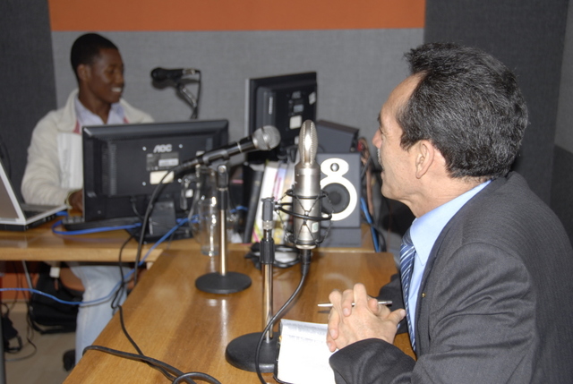 El hombre de la improvisación constante.