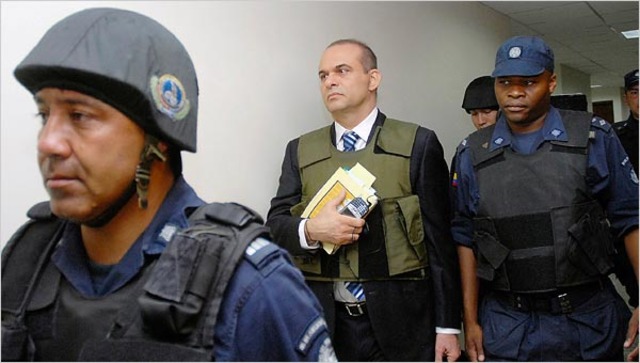 MANCUSO HABRÍA ORDENADO MUERTES Revelan crímenes de paras a mototaxistas