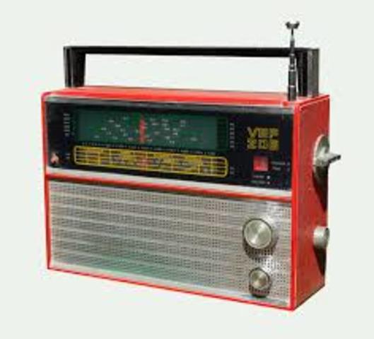 Primera formal estación de radio