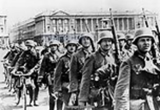 Austria-Hungary surrenders to the allies