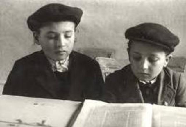 1905: Binet publica la primera métrica