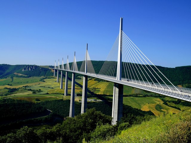 El Viaducdo de Millau, en Francia