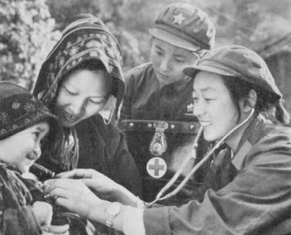 One million 'barefoot doctors' are trained