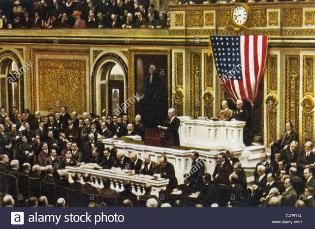 President Woodrow Wilson talks to congress about going to war
