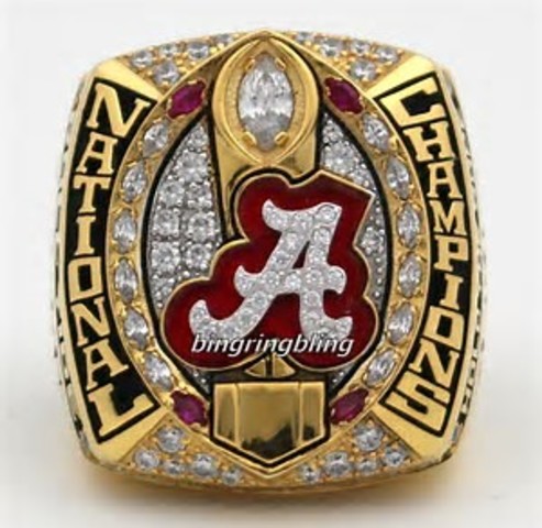 Hace cinco anos que` juge futbol americano por un championship.