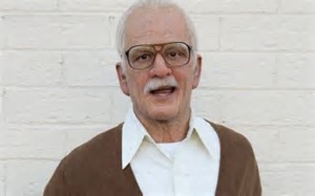 Hace uno anos que` murio abuelo.