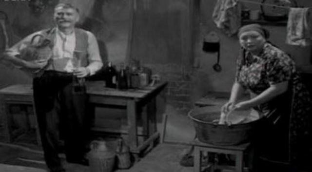 II. fejezet – A méltóságos úr, az elvtárs és a méltóságos asszony