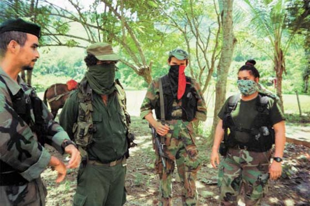 Bombardean campamento del ELN