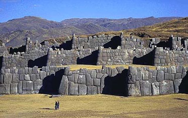 Sacsayhuamán