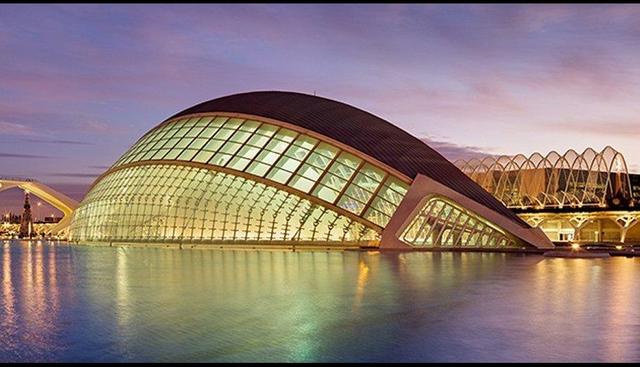 Ágora de la Ciudad de las Artes y las Ciencias, Valencia