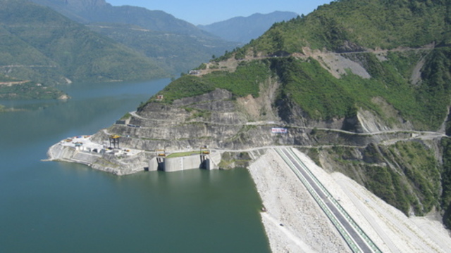 Presa de Tehri