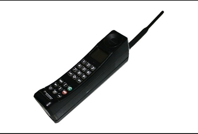 Motorola International 3200