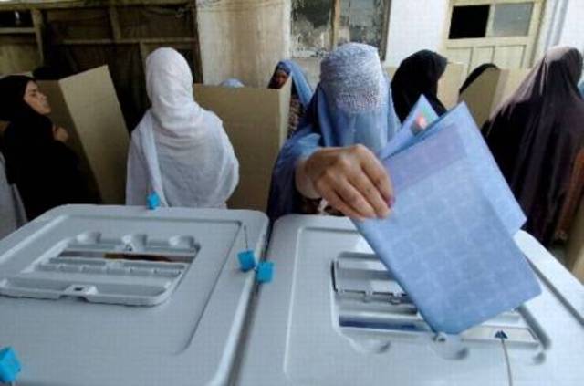 Ya van 2.064 denuncias por irregularidades y fraudes en las elecciones de Afganistán