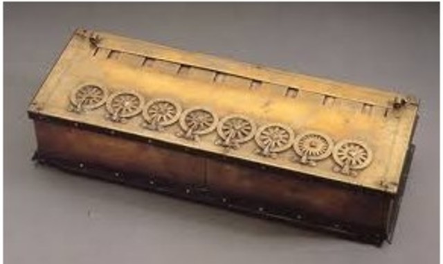 Primera Maquina de Calcular