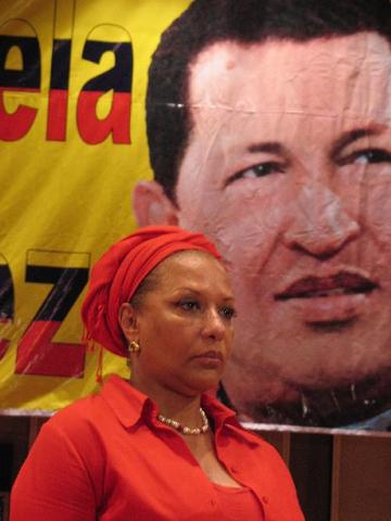 Procuraduría destituye e inhabilita por 18 años a senadora Piedad Córdoba