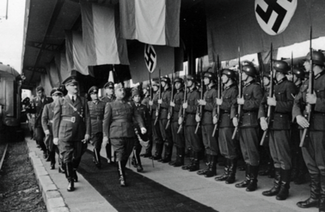 Reunion de Hitler y Franco en Hendaya