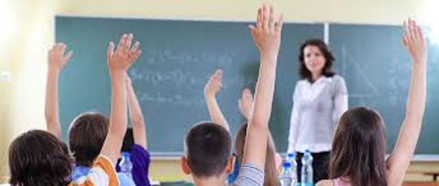 1983-1987, Educación secundaria