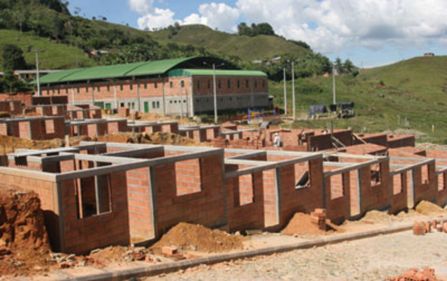 Hay que fortalecer la estructura departamental para atender déficit de vivienda: Camacol y Fededepartamentos