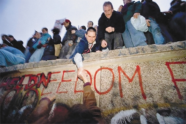 Fall of Berlin Wall