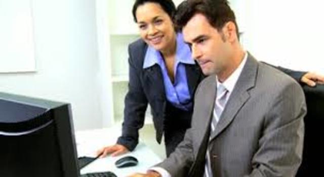 Incrementaron sus funciones y el personal había aumentado de 17 a  casi 25 personas.