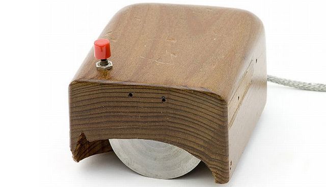 PRIMER PROTOTIPO DE MOUSE