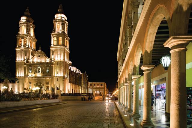 Ciudad histórica fortificada de Campeche