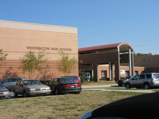 Empecé ir a la escuela secundaria.