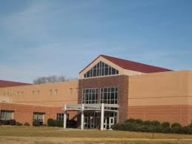 Empecé ir a escuela en Weddington High School 2015