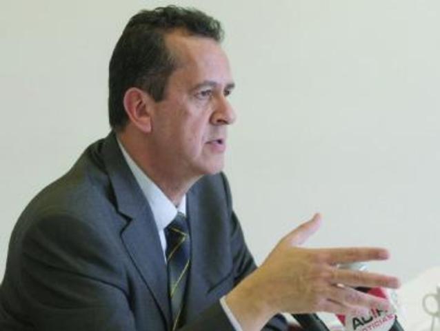 Analizan ley para activar economía