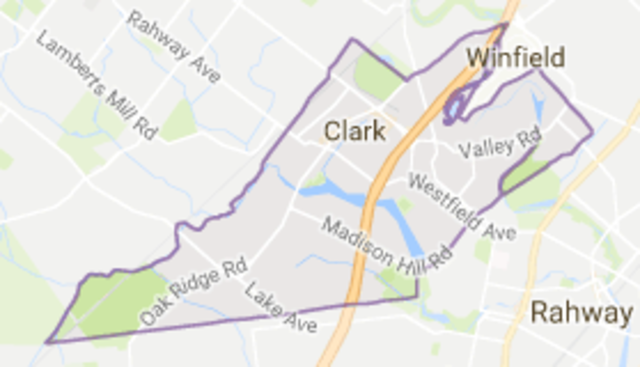 Me mudé a Clark, Nueva Jersey.