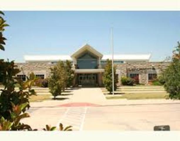 Empeze escuela pimaria.