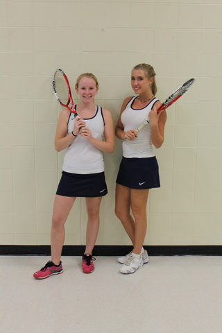 Jugué tenis con el equipo de Weddington.