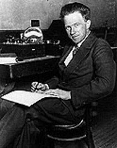Werner Heisenberg publishes theory of quantum mechanics