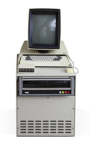 Xerox PARC Alto is introduced