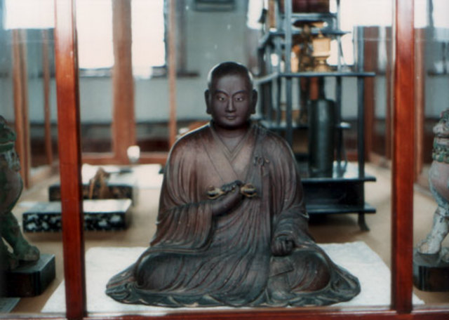 Kukai established a monastery on Mt.Koya