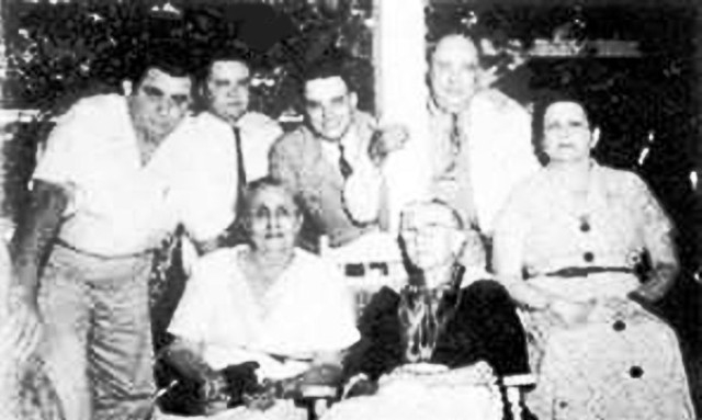 Cae la dictadura de los Somoza