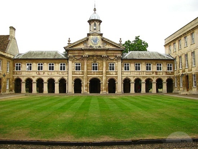 Carrera Eclesiástica