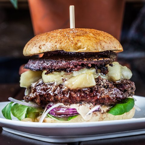 Kapitel 1: Neue Stadt, Neues Glück